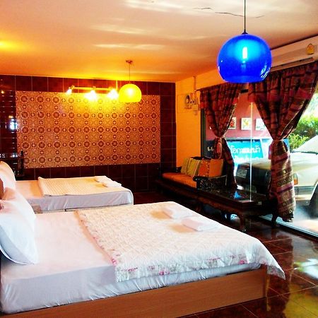 Suksomjai Hotel Rayong Luaran gambar